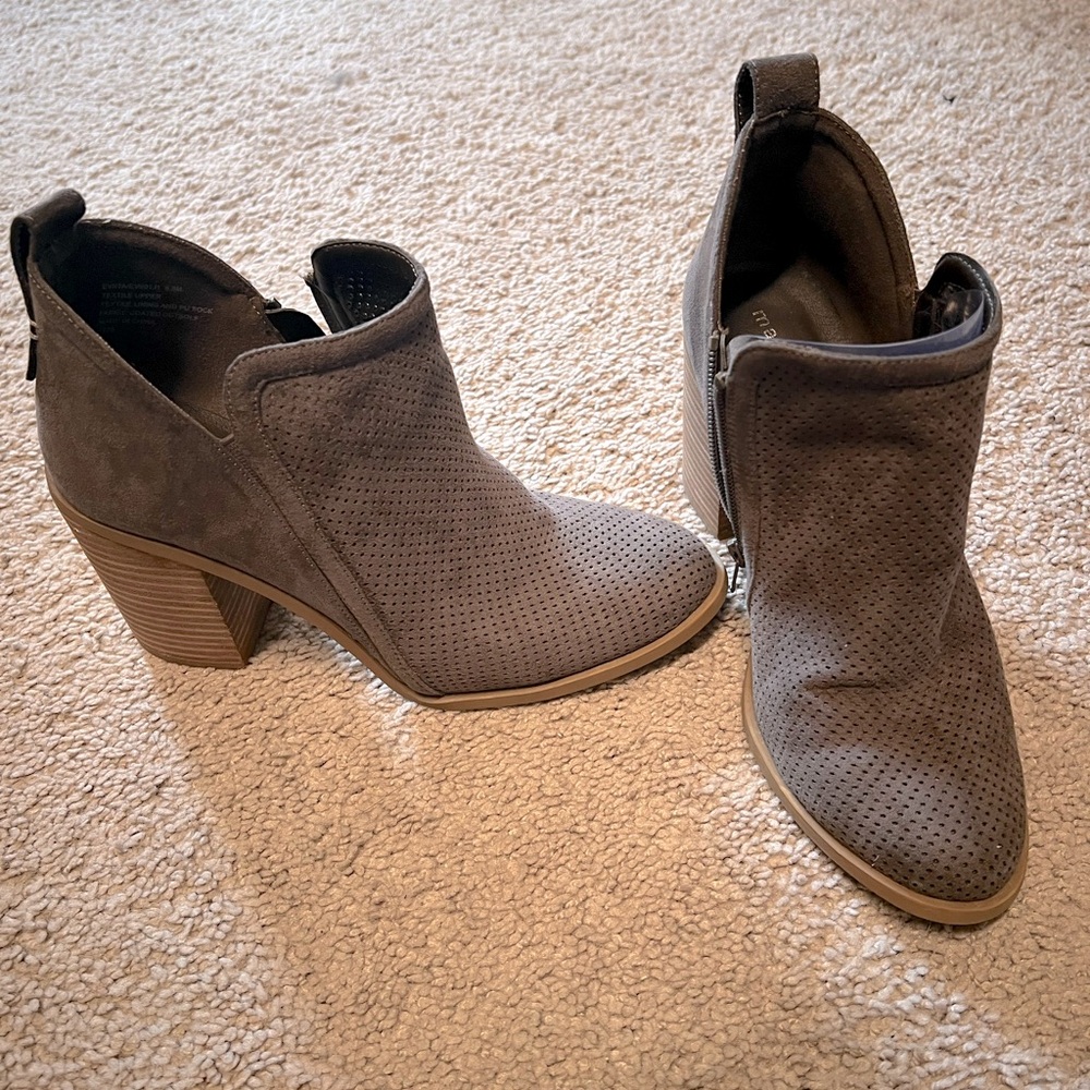 Madden Girl Evita Booties In Taupe - Size 8.5 - image 1